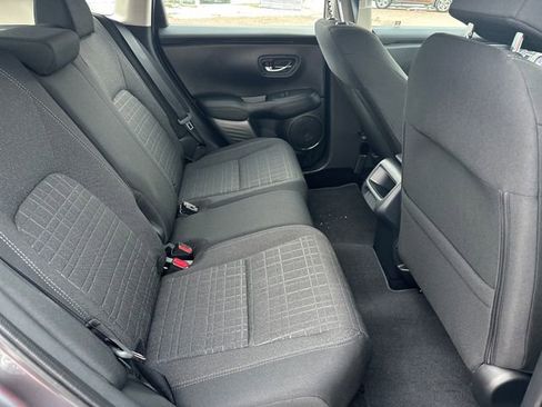 Used 2025 Honda HR-V LX image 23