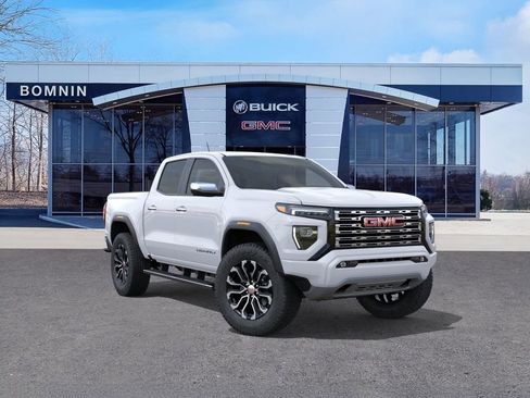 New 2026 GMC Canyon Denali AWD/4WD image 2