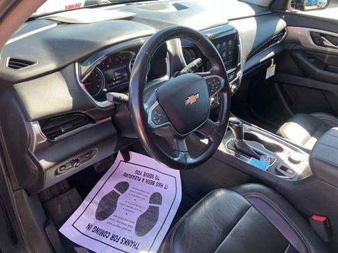 Used 2020 Chevrolet Traverse LT AWD/4WD image 13