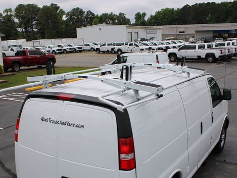 Used 2024 GMC Savana 2500 w/ Driver Convenience Package RWD image 23