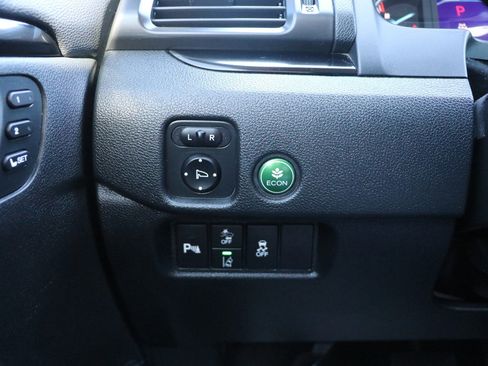 Used 2022 Honda Pilot Touring image 12