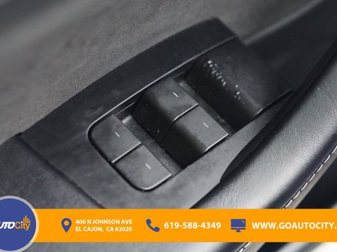 Used 2023 Tesla Model 3 Standard Range image 17