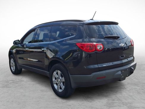 Used 2012 Chevrolet Traverse LT FWD image 4