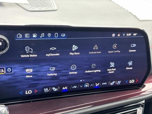 Used 2024 Chevrolet Traverse RS w/ LPO, Floor Liner Package image 13