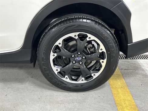 Certified 2022 Subaru Crosstrek 2.0i Premium image 11