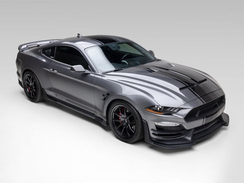 Used 2021 Ford Mustang GT Premium w/ GT Performance Package RWD image 16