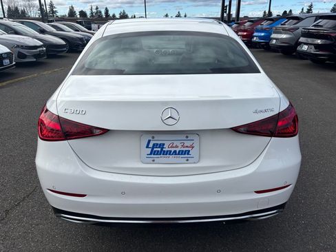 Used 2025 Mercedes-Benz C 300 4MATIC Sedan image 6