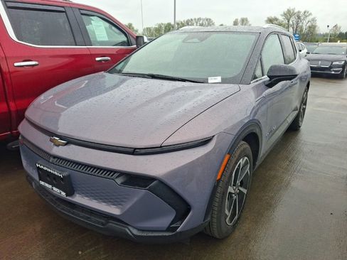 Used 2026 Chevrolet Equinox EV LT image 1