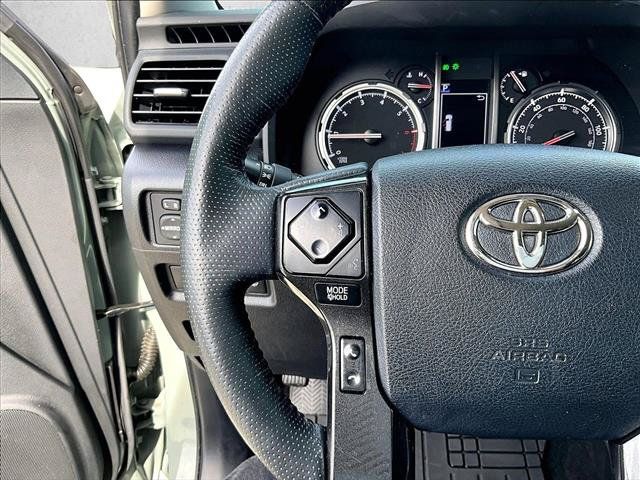 Used 2023 Toyota 4Runner TRD Off-Road Premium w/ Moonroof Package AWD/4WD image 20
