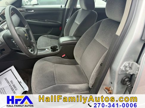 Used 2015 Chevrolet Impala LT w/ LT Sunroof Package FWD image 25
