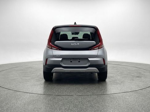 Used 2025 Kia Soul LX w/ LX Technology Package image 7