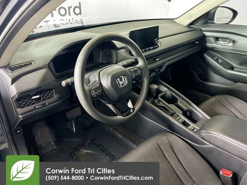 Used 2024 Honda Accord EX image 3
