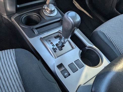 Used 2018 Toyota 4Runner SR5 image 17