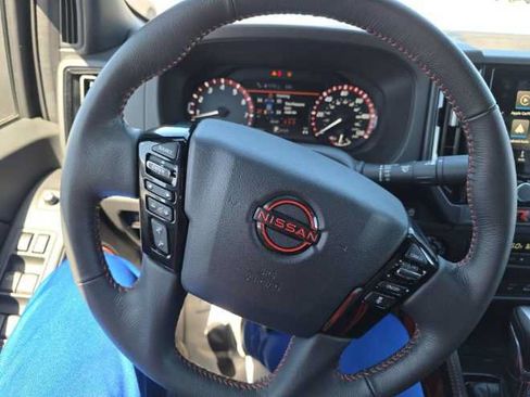 Used 2025 Nissan Frontier PRO-4X w/ Interior Protection Package AWD/4WD image 10