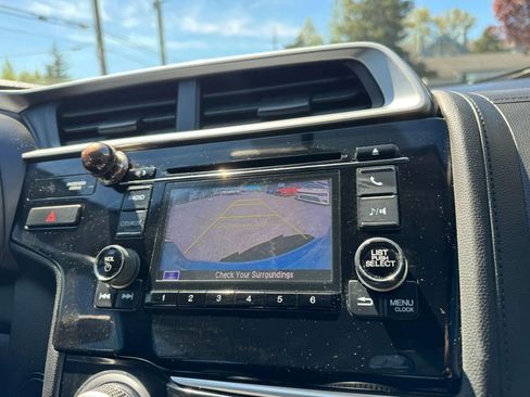 Used 2016 Honda Fit LX image 24
