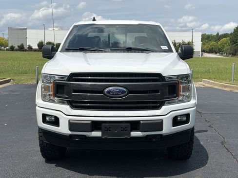 Used 2020 Ford F150 XLT w/ Equipment Group 302A Luxury AWD/4WD image 3