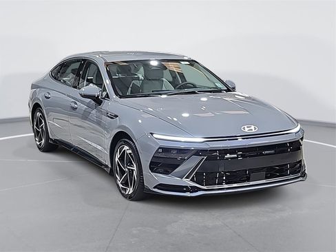 New 2026 Hyundai Sonata SEL image 3
