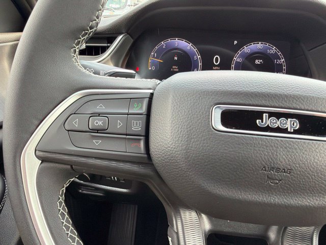 New 2026 Jeep Grand Cherokee Laredo AWD/4WD image 20