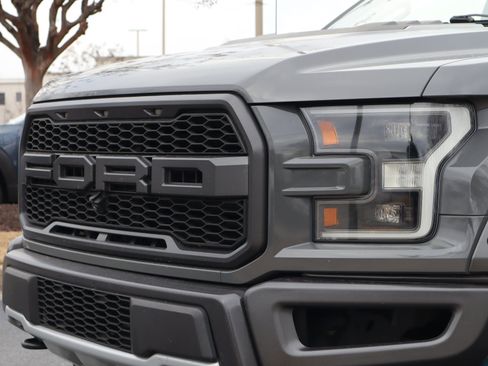 Used 2018 Ford F150 Raptor w/ Equipment Group 802A Luxury image 31