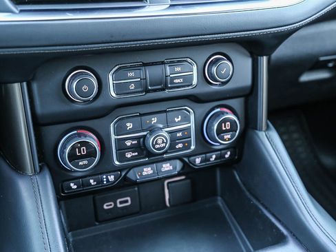 Used 2022 Chevrolet Tahoe High Country w/ Max Trailering Package AWD/4WD image 27