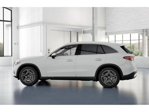 New 2026 Mercedes-Benz GLC 300 image 33