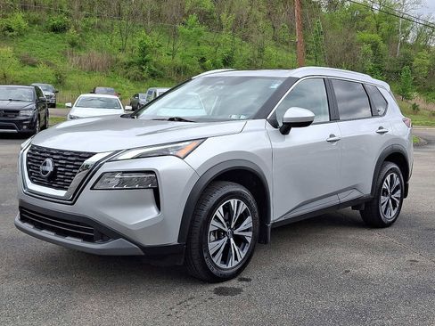 Used 2023 Nissan Rogue SV w/ SV Premium B Package AWD/4WD image 3