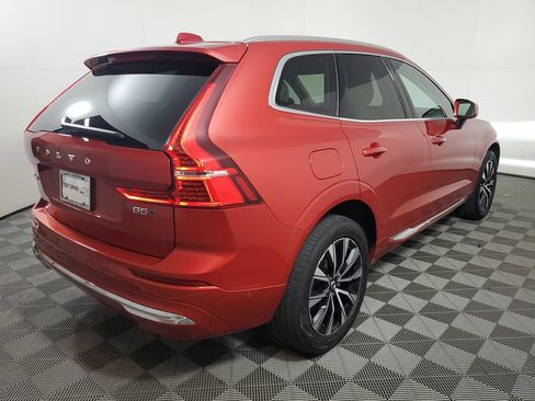 Used 2023 Volvo XC60 B5 Plus w/ Climate Package AWD/4WD image 7