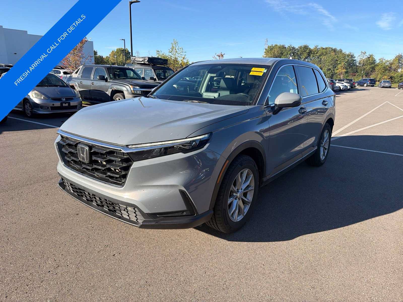 Used 2025 Honda CR-V EX-L image 6