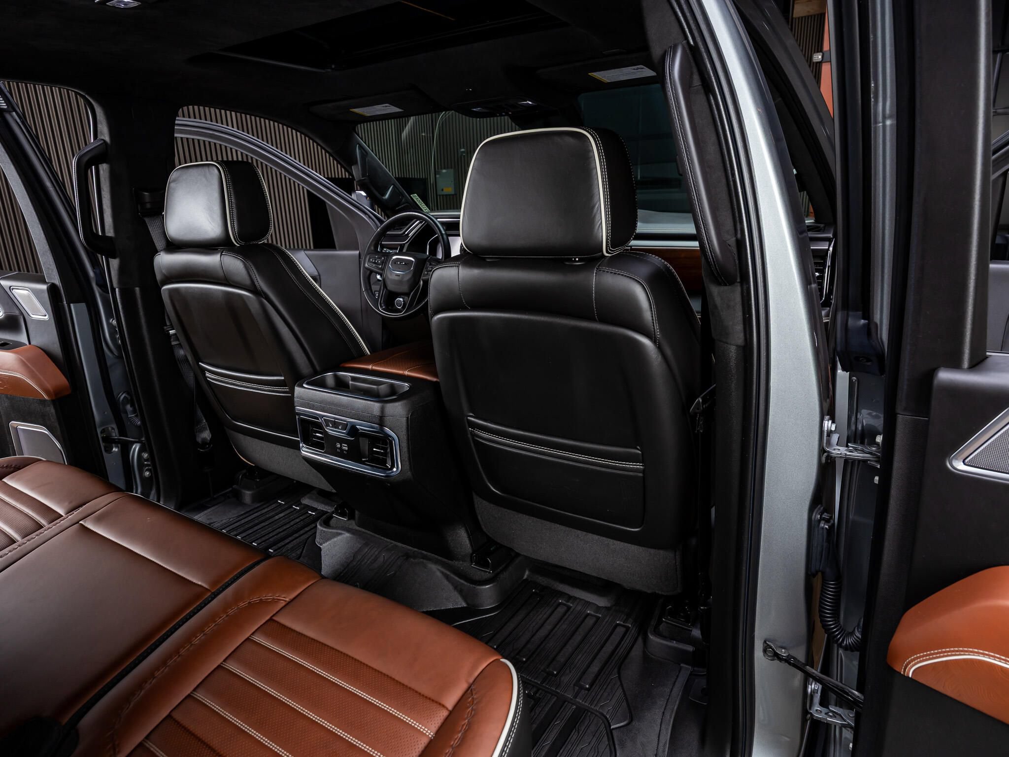 Used 2025 GMC Sierra 2500 Denali Ultimate AWD/4WD image 30