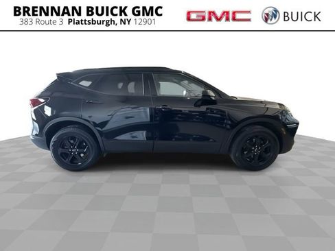 Certified 2024 Chevrolet Blazer LT w/ Convenience Package image 9