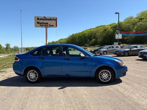 Used 2010 Ford Focus SE FWD image 25
