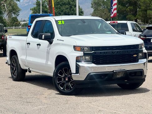 Used 2021 Chevrolet Silverado 1500 W/T w/ WT Value Package AWD/4WD image 2
