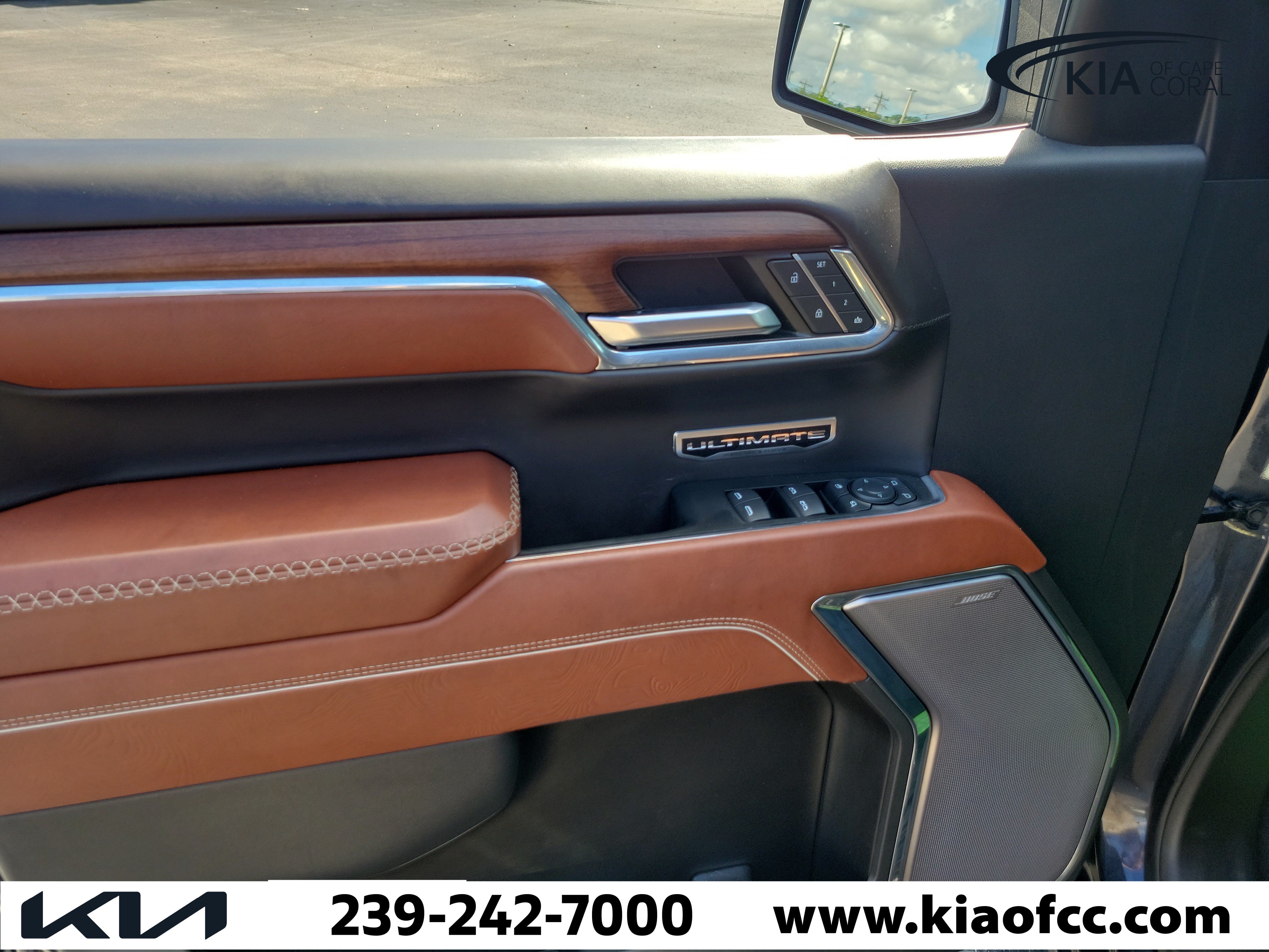 Used 2023 GMC Sierra 1500 Denali Ultimate AWD/4WD image 22