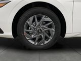New 2025 Hyundai Elantra Hybrid w/ Cargo Package image 3