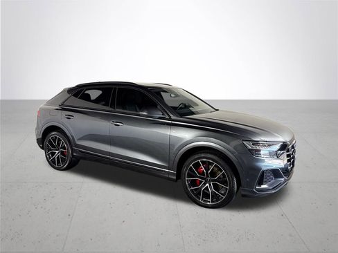 Used 2023 Audi Q8 Premium Plus w/ Premium Plus Package AWD/4WD image 4