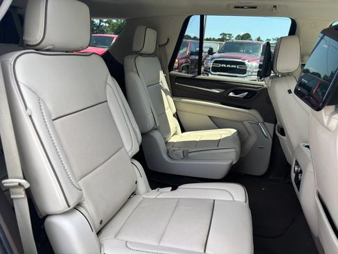 Used 2021 GMC Yukon Denali AWD/4WD image 19
