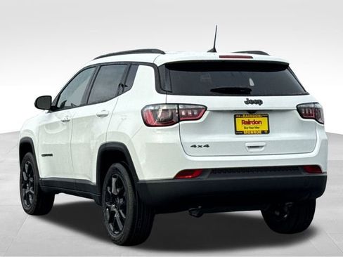 New 2026 Jeep Compass Latitude image 6