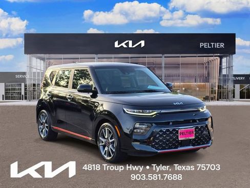 Certified 2022 Kia Soul Turbo FWD image 1