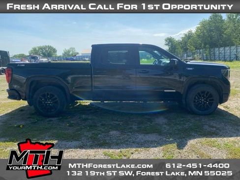 Used 2024 GMC Sierra 1500 Elevation w/ Elevation Premium Package AWD/4WD image 1