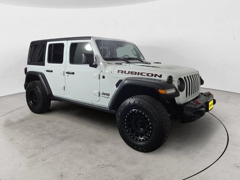 Used 2021 Jeep Wrangler Unlimited Rubicon AWD/4WD image 3