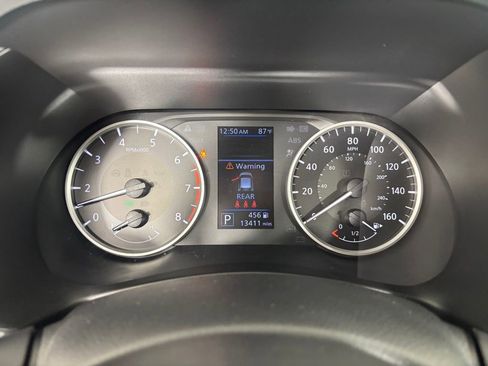 Used 2024 Nissan Sentra S image 18