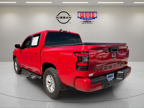 Used 2024 Nissan Frontier SV w/ Technology Package AWD/4WD image 7