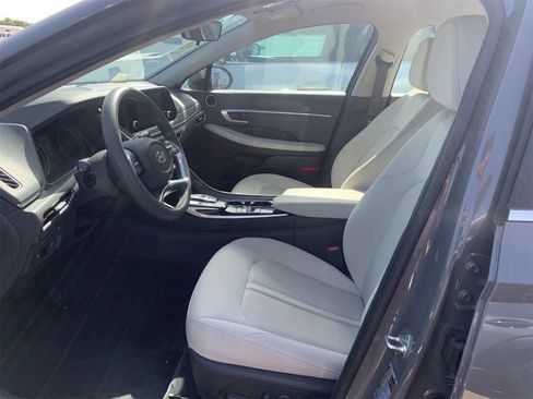 Used 2021 Hyundai Sonata SEL FWD image 5