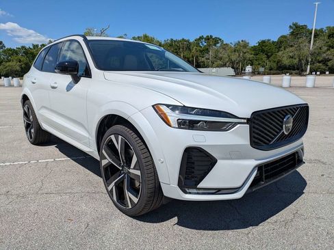 New 2026 Volvo XC60 B5 Ultra w/ Protection Package Premier AWD/4WD image 8