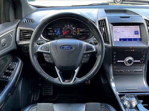 Used 2020 Ford Edge ST image 5