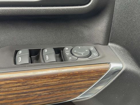 Used 2020 Chevrolet Silverado 3500 High Country w/ Z71 Off-Road Package image 16