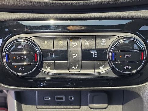 Certified 2023 Buick Encore GX Select w/ Experience Buick Package AWD/4WD image 38