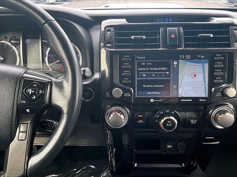 Used 2023 Toyota 4Runner TRD Off-Road Premium AWD/4WD image 6