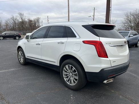 Used 2018 Cadillac XT5 Luxury w/ Driver Awareness Package image 3