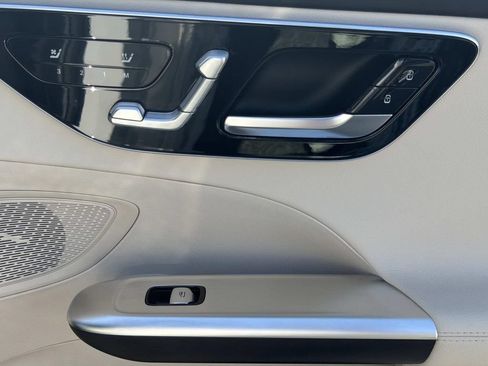 Used 2026 Mercedes-Benz C 300 Sedan image 15